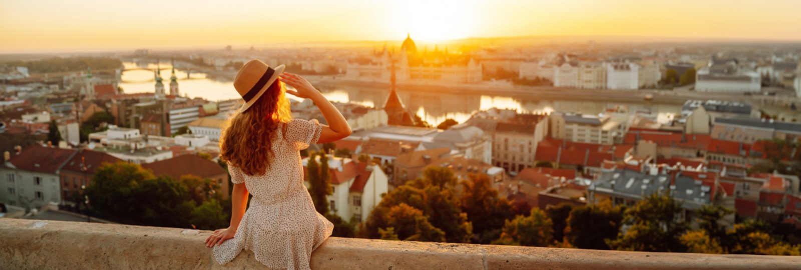 Leć na City Break z Itaką: Odkryj Magię Weekendowych Podróży Bez Planowania — Najlepsze Oferty Czekają na Ciebie!