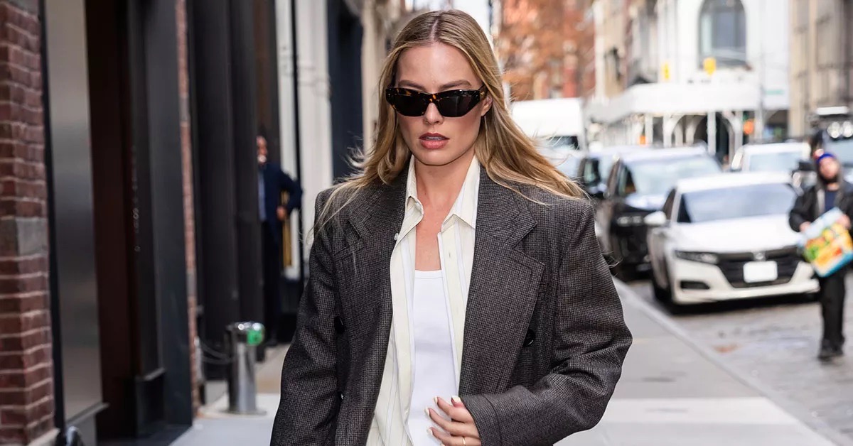 Smart Casual Damski: Odkryj Sztukę Łączenia Luzu z Elegancją w Twoich Stylizacjach na Każdą Okazję