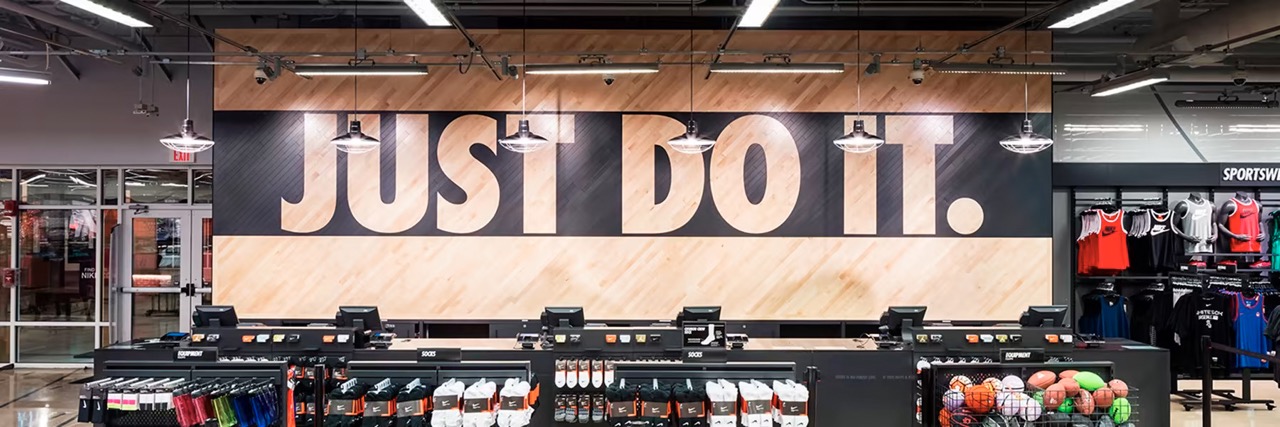 Twoje stylizacje inspirowane sportem: Odkryj, jak produkty Nike mogą odmienić Twój letni look na 2025 rok!